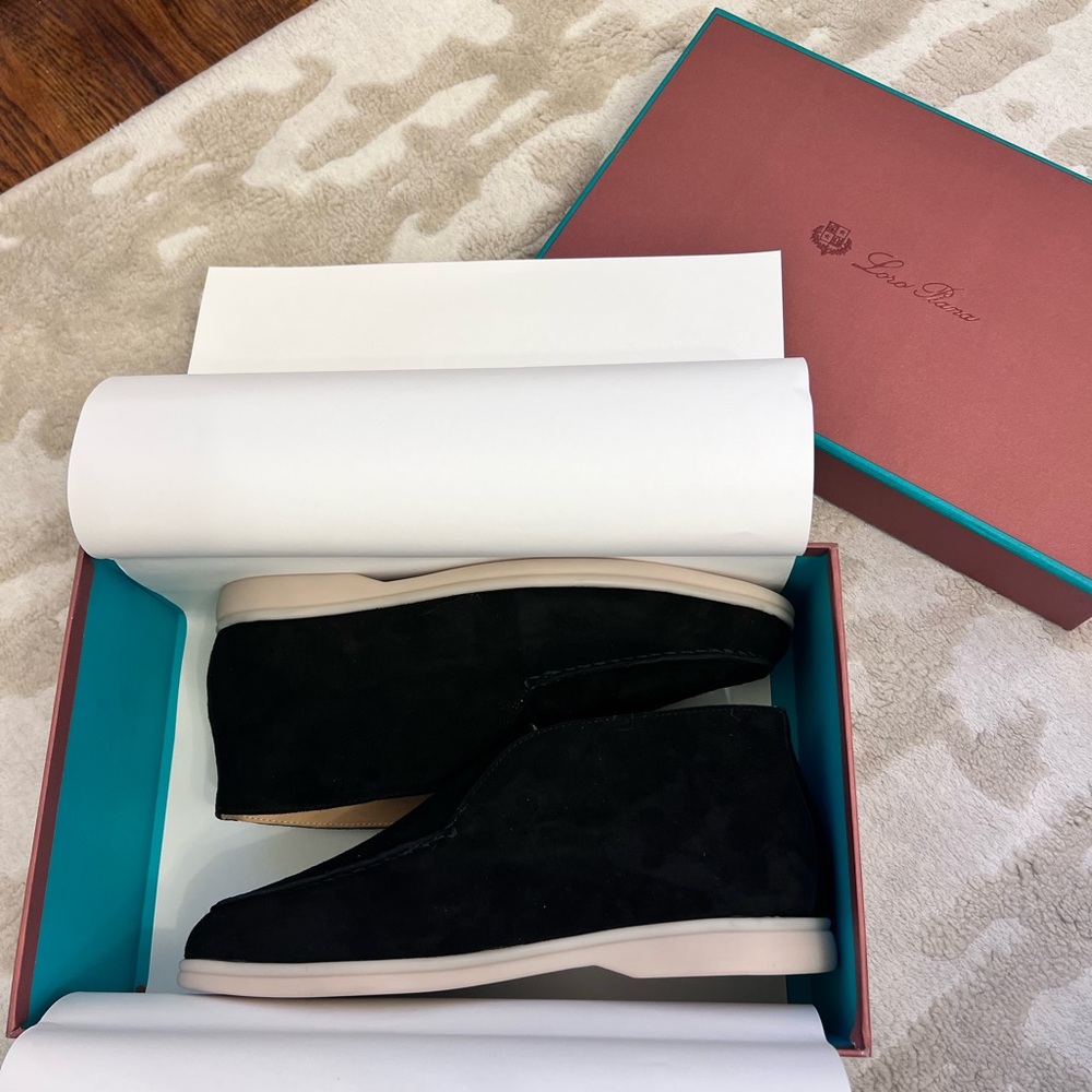 Loro Piana open walk black